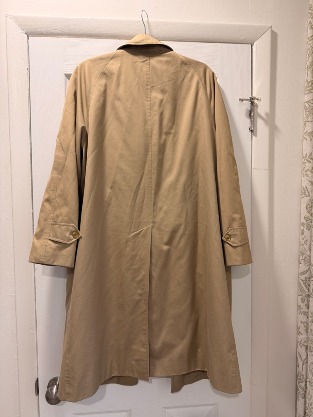 Burberry Camel Trench Coat with Signature Check Lining - Picture 10 of 11